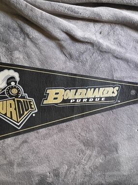 Wincraft Purdue Boilermakers Black and Gold Pennant
